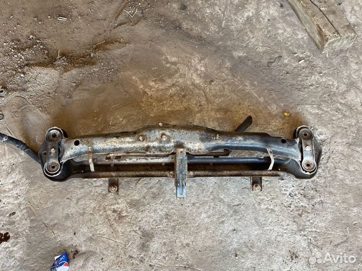 Нижняя часть телевизора Chery Amulet A15