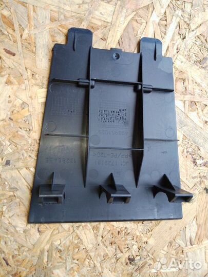 Панель кабины Opel Astra J седан 1.6 бензин A16XER