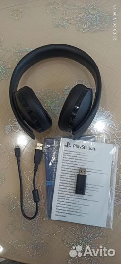 Игровые наушники PlayStation Gold Wireless Headset