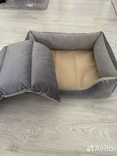 Лежанка для кошек и собак новая