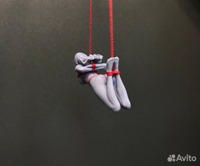 Фигурка Девушка шибари на зеркало