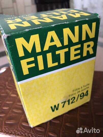 Фильтр масляный mann W712/94