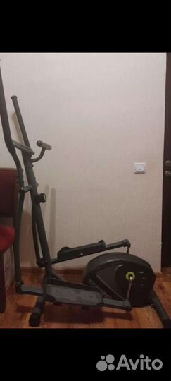 Эллиптический тренажер torneo