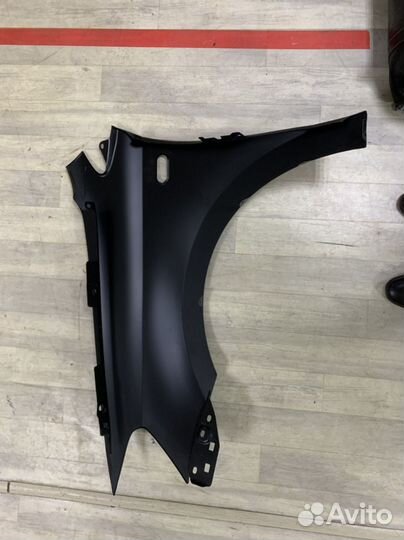 Крыло переднее левое на volkswagen polo