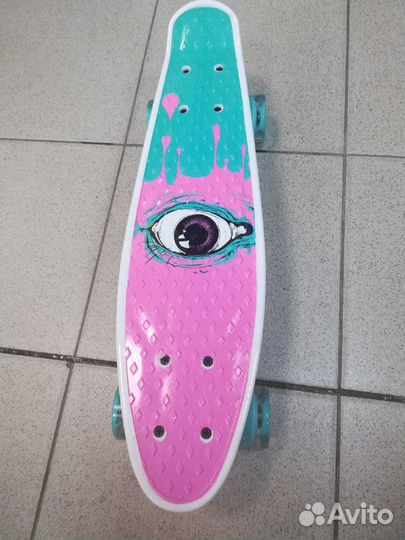 Пенниборд со светящимися колесами (Глаз)