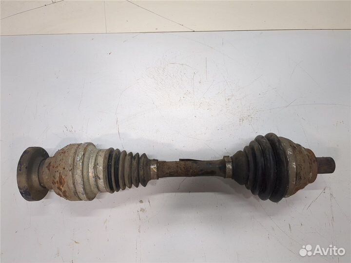 Полуось Volkswagen Tiguan, 2012