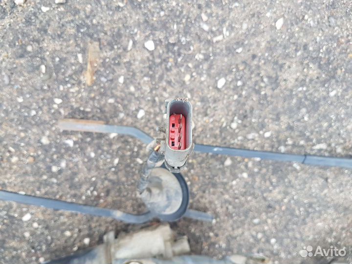 Трапеция стеклоочистителей для Chrysler Voyager