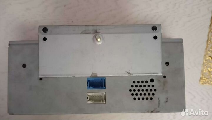 Головное устройство на BMW X5 E53