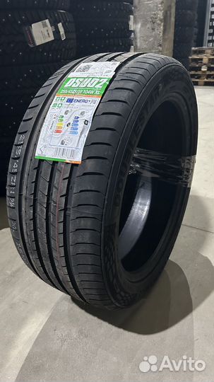 DoubleStar DSU02 255/45 R19 104W