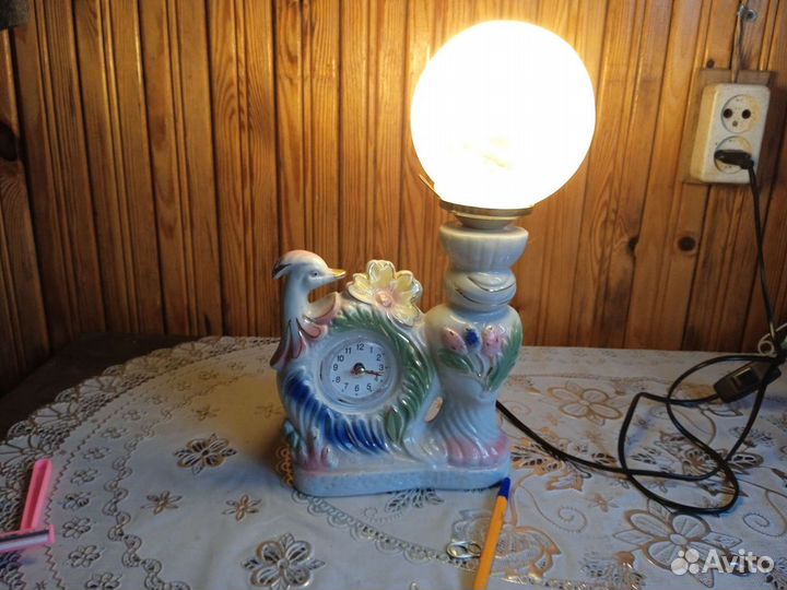 Светильник фарфоровый