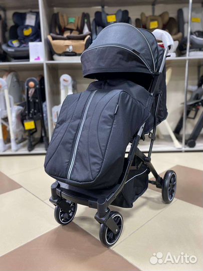 Новая ульралегкая коляска Luxmom V3