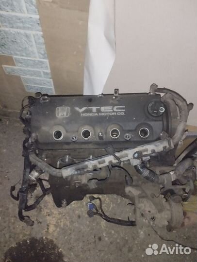 Двигатель F18B