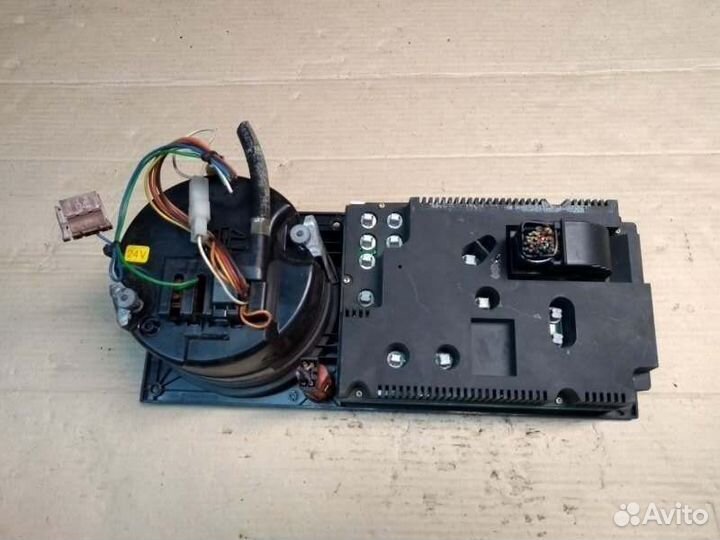 Панель приборов Scania 4-Series 2001