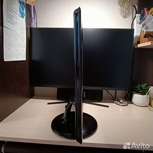 Монитор LG 21.5