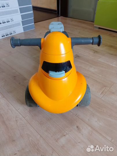 Каталка-самокат smart trike 2 в 1. Б/у