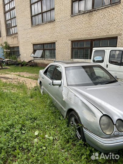 Mercedes-Benz E-класс 3.2 AT, 1995, 220 000 км