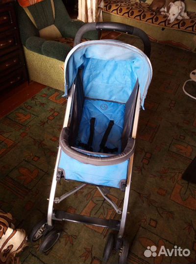 Прогулочная коляска трость