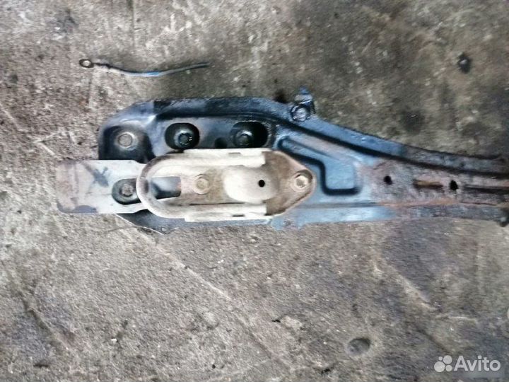 Балка продольная передняя Toyota Corolla E120