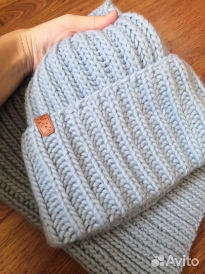 Новый комплект шапка + снуд