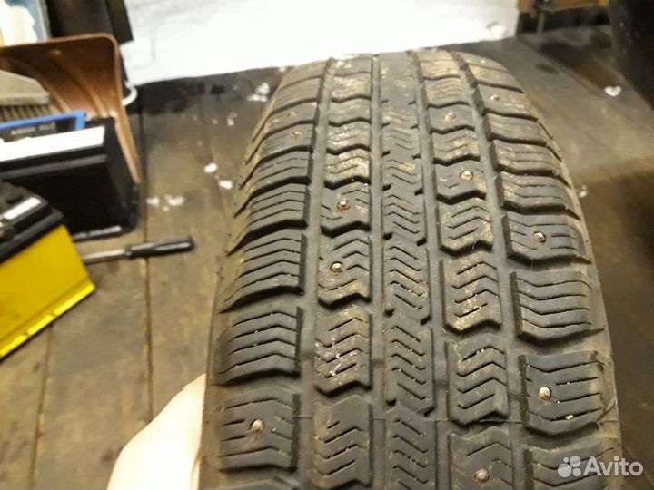 Sava Eskimo S2 Ice 175/70 R13