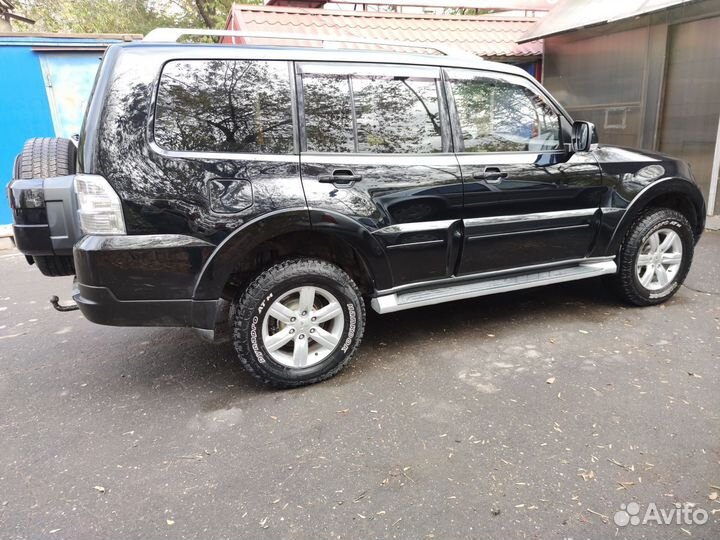 Mitsubishi Pajero 3.2 МТ, 2008, 235 000 км