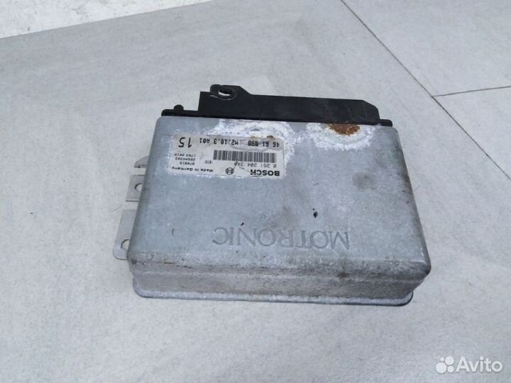 Блок управления двигателем