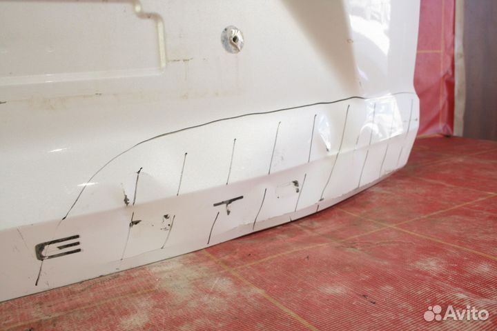 Крышка багажника Kia Sorento