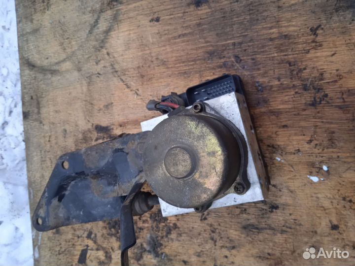 Блок абс Mitsubishi Galant 8