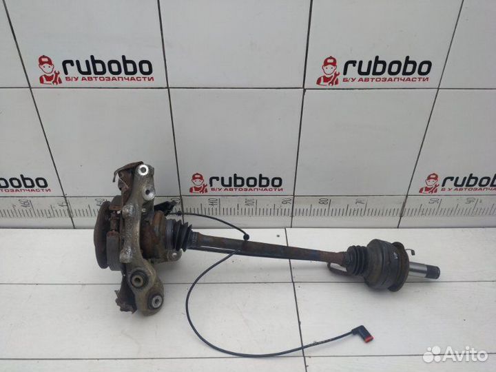 Кулак задний левый Mercedes E-Class C207 651.911