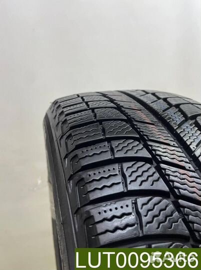 Michelin X-Ice 3 215/55 R16 97H