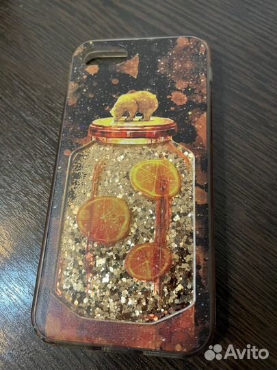 Чехлы на iPhone 7