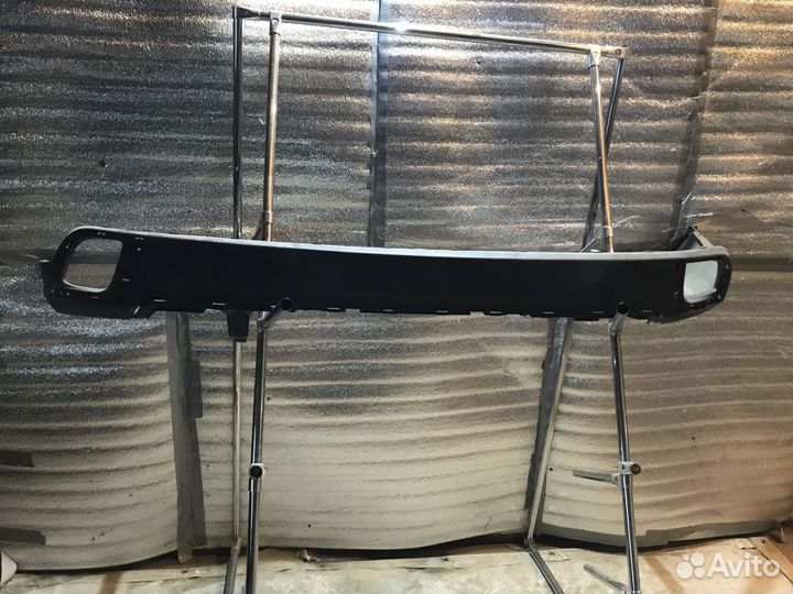 Юбка задняя Toyota Highlander