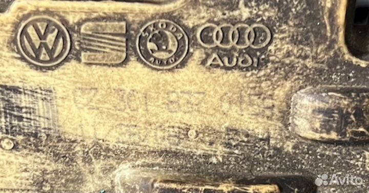 Замок двери Volkswagen Passat