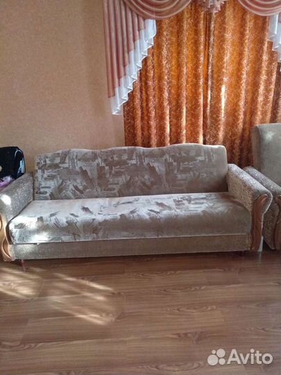 Диван с креслами