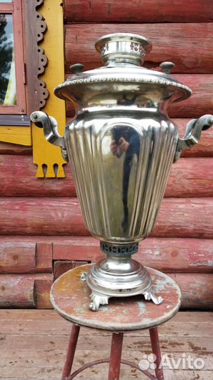 Самовар с императорскими медалями 19 века