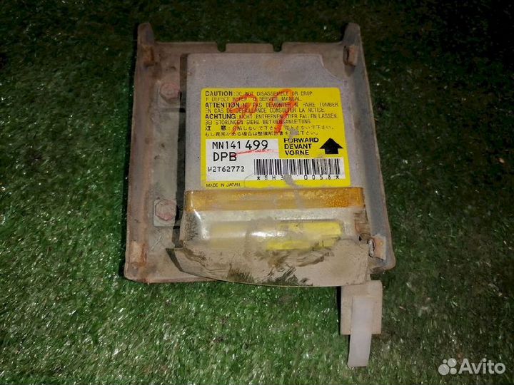 Блок управления airbag MN141499 Mitsubishi Outlander CU4W