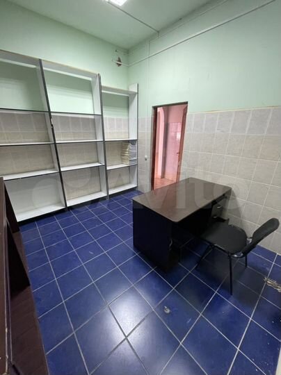 Торговая площадь, 611 м²