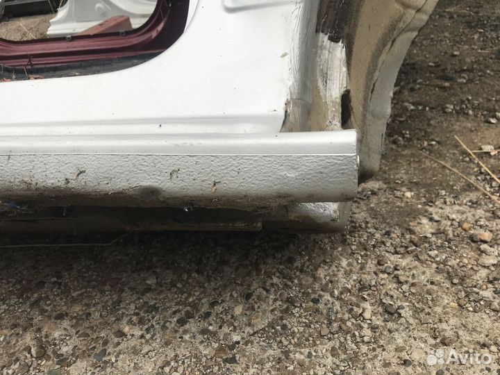 Порог со стойкой правый Volkswagen Polo Sed RUS (2