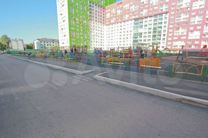 3-к. квартира, 105,3 м², 13/23 эт.