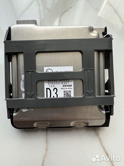 Камера чтения дорожных знаков Lexus