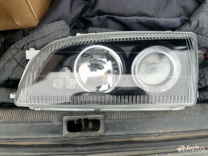 Передние фары корона ст 190