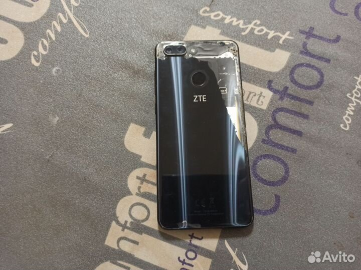 ZTE Blade V9, 3/32 ГБ