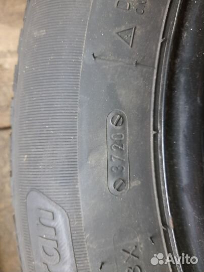 Kormoran SUV Stud 215/60 R16