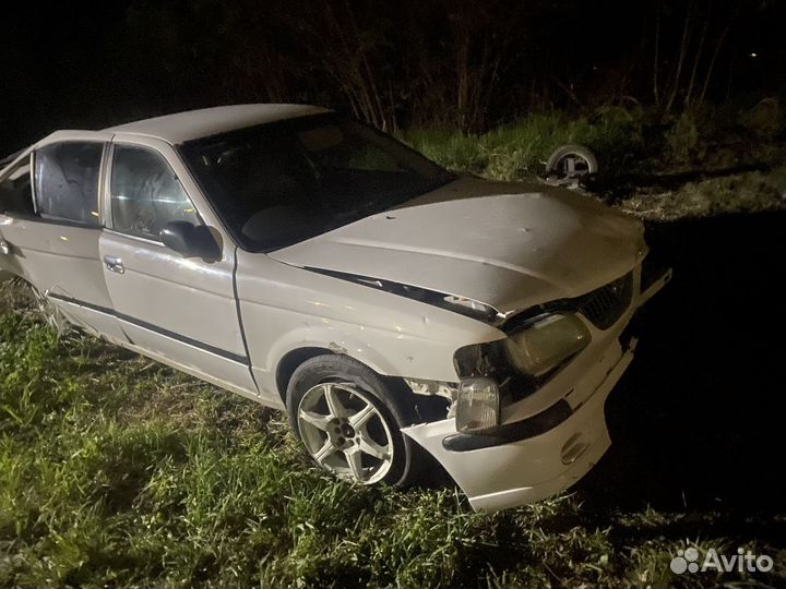 Nissan sunny FB15 на запчасти