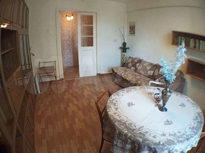 2-к. квартира, 58 м², 3/5 эт.