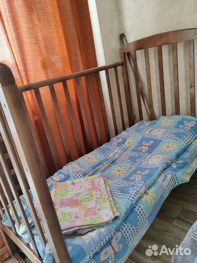 Детская кроватка