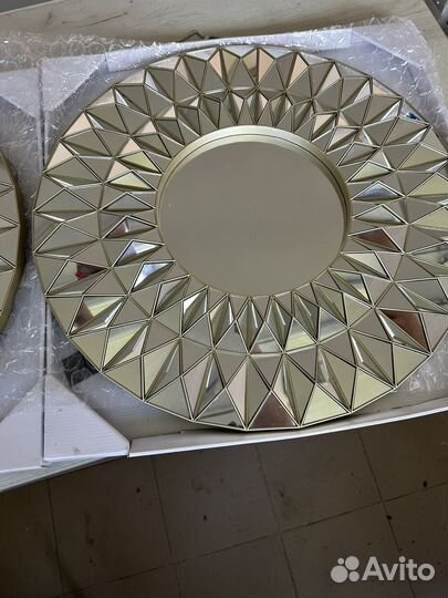 Декоративное зеркало