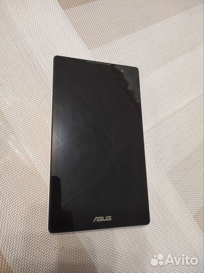 Планшет Asus ZenPad P01Y 16Gb 3G
