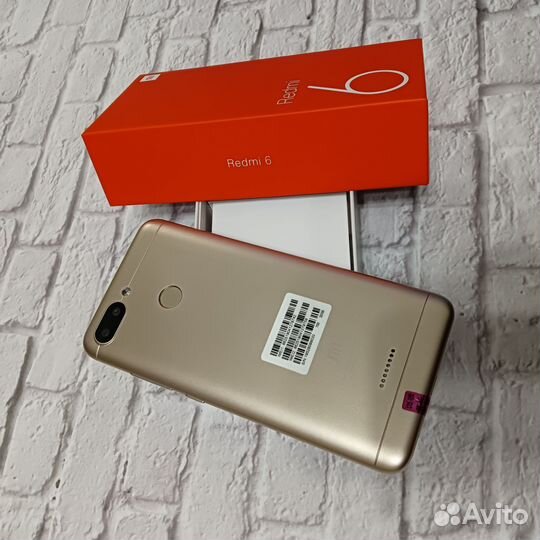 Xiaomi Redmi 6, 3/32 ГБ