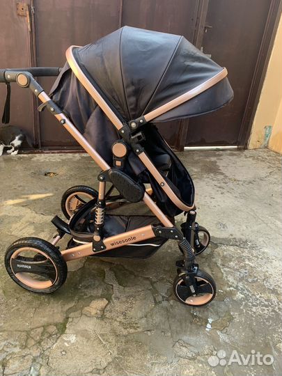 Прогулочная коляска